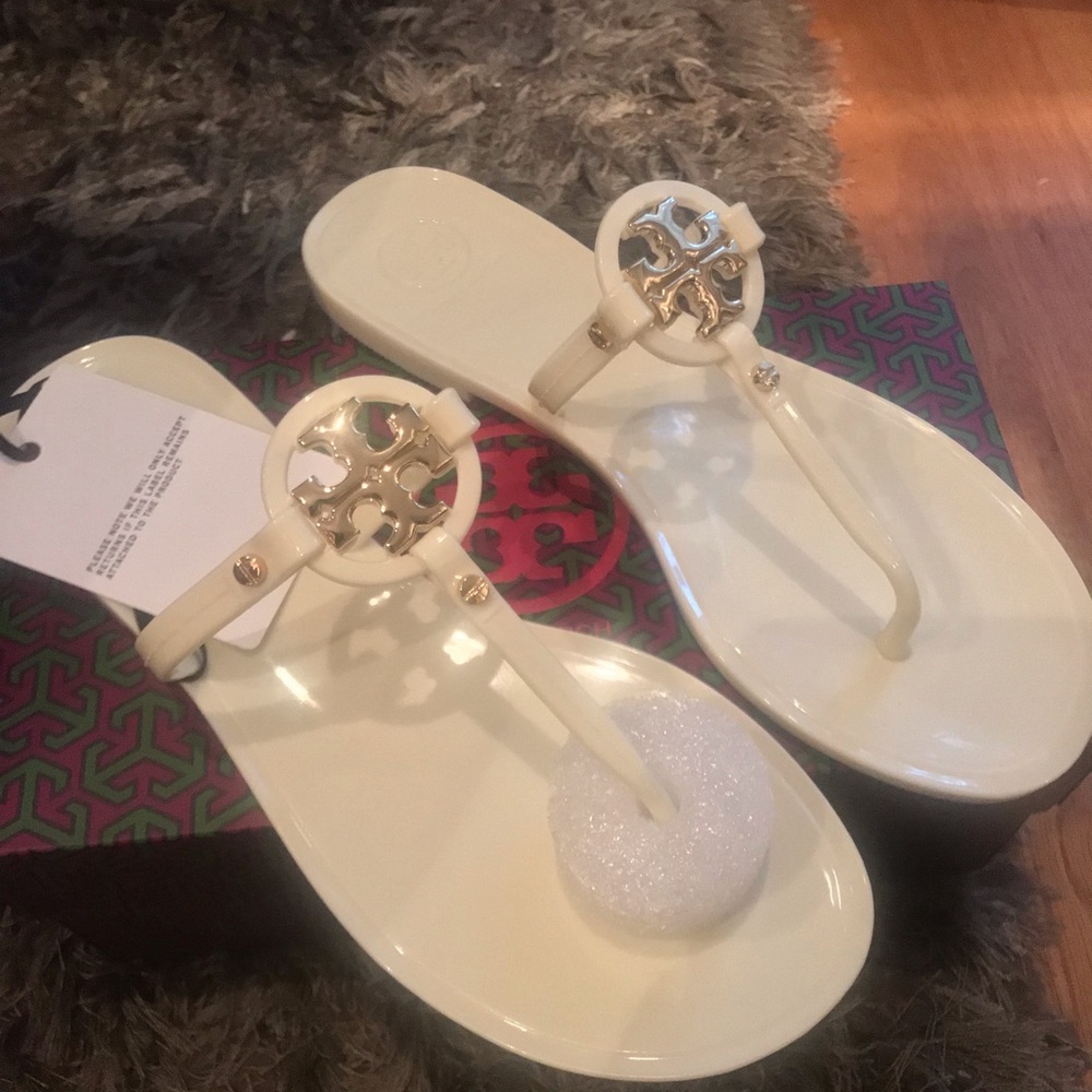 Tory Burch Liana Flat Sandal - brand new